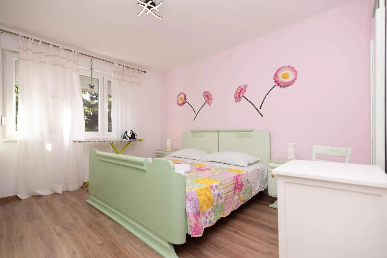 Apartment Snowwhite